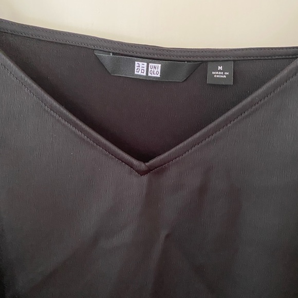 NWOT Uniqlo Satin Camisole, Black, size M - Picture 3 of 7